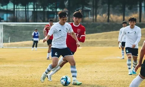 U23 Việt Nam nhận mưa "gạch đá"; Văn Toàn giúp đội nhà hạ đẹp CLB Trung Quốc