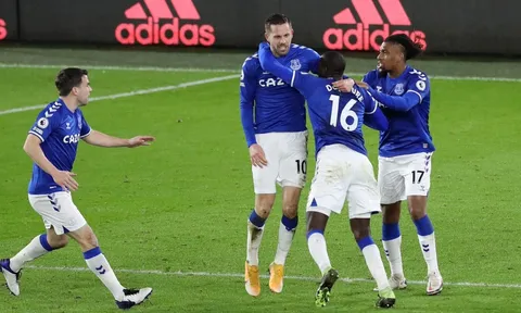 Everton có là ứng cử viên vô địch Premier League?