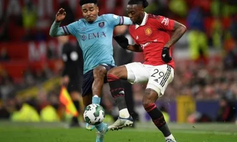Aaron Wan-Bissaka: Muộn còn hơn không