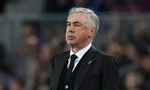 Hủy diệt Valladolid, Ancelotti gửi lời thách thức đến Barca