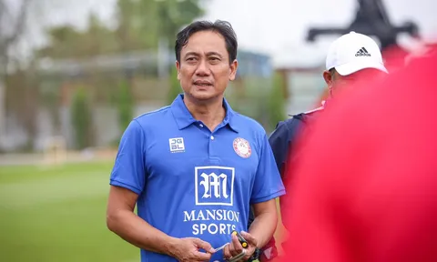 "Ai về dẫn CLB TP.HCM cũng khó chứ đừng nói HLV Park Hang-seo"