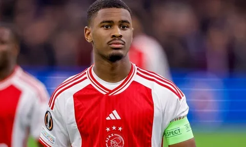 Ajax chuẩn bị gieo sầu cho các ông lớn