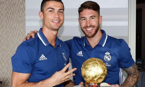 Al Nassr muốn đón Ramos về đá cùng Ronaldo