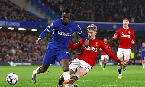 Alejandro Garnacho không đáng thua trước Chelsea