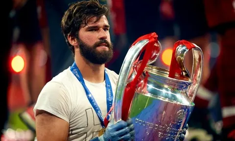 Alisson: ‘Liverpool sẽ cán đích trong top 4’