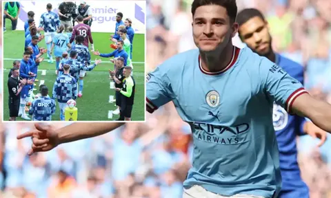 Alvarez tỏa sáng, Man City đả bại Chelsea trên sân nhà