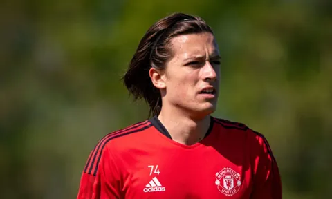 Sau Sancho, thêm một sao trẻ chia tay Man Utd