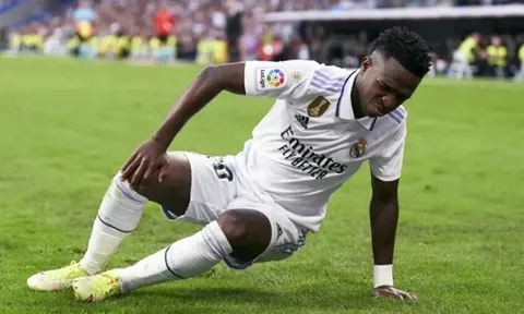 Ancelotti xác nhận tin hú vía của Vinicius