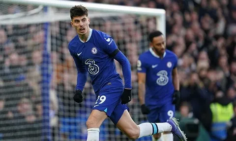 Ra mắt bom tấn, Chelsea thắng trận đầu tiên năm 2023