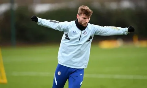 Werner nghiêm mặt, cặp giò Havertz khẳng khiu giữa muôn vàn sức ép