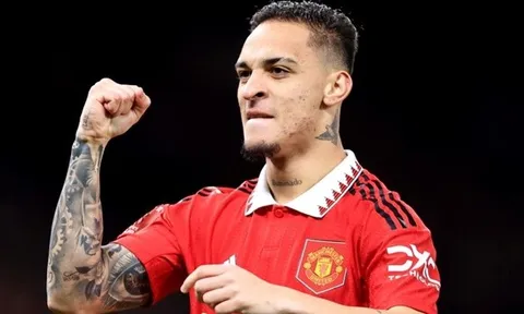 Antony 'bỏ túi' 2 cầu thủ Everton trong 1 nốt nhạc