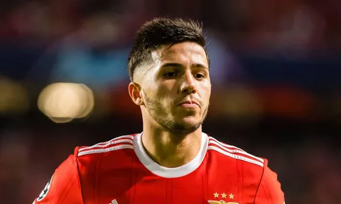 Argentina gọi bổ sung tiền vệ hàng hot thay Lo Celso