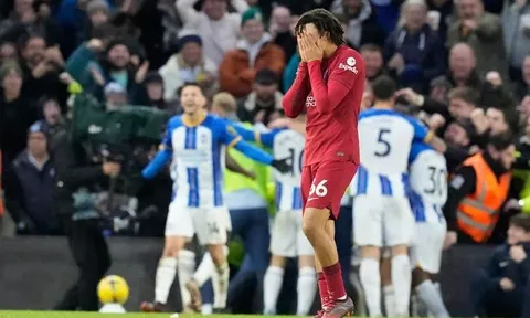 Thua tan nát, Alexander-Arnold hứa 1 điều với fan Liverpool