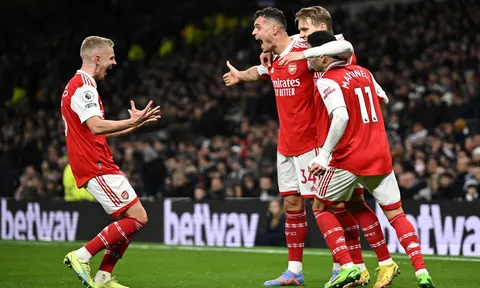 4 đội được đánh giá xếp trên Arsenal ở Premier League 2023/24