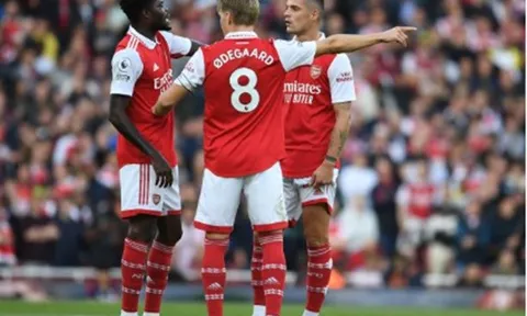 Sự tiến hóa của bộ ba Arsenal
