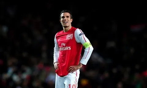 Arsenal có thể tung Van Persie mới đối đầu Chelsea