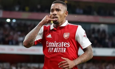 Arsenal: Cú hích cho 11 vòng đấu