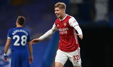 Arsenal gửi trái đắng cho Villa thương vụ viên ngọc sinh năm 2000