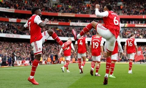 Arsenal lập thành tích chưa từng có ở Ngoại hạng Anh