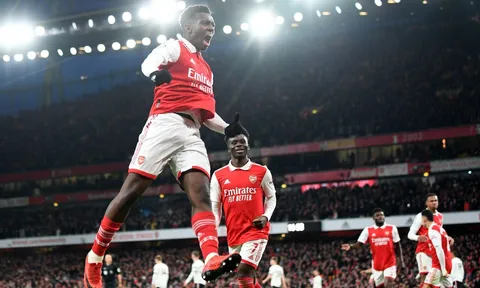 Arsenal mang khí chất của nhà vô địch