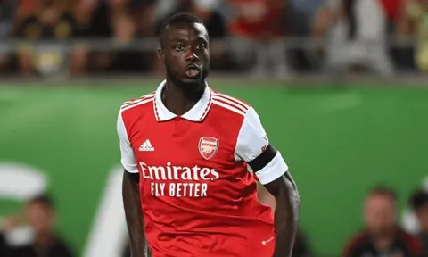 Arsenal mất thêm số tiền lớn vì Pepe