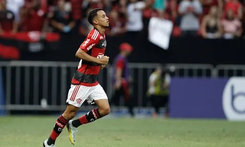 Arsenal quan tâm 'viên ngọc thô' có điều khoản 100 triệu