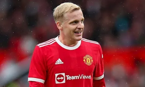 Vị cứu tinh của Van de Beek đã được M.U đưa vào tầm ngắm