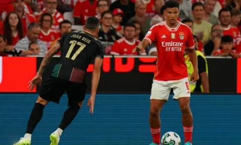 Arsenal sang Bồ Đào Nha tìm người thay Timber