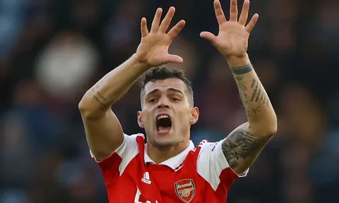 Arsenal sẽ lập kỷ lục khó tin nếu trắng tay