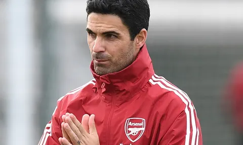 Arsenal thắng kiện FIFA