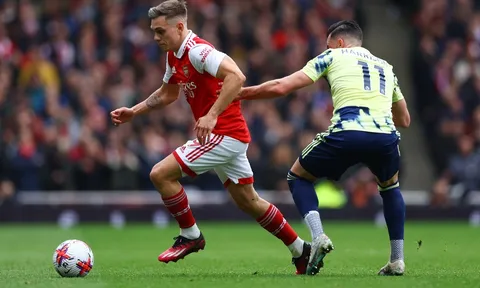 Arsenal thành công ngoài mong đợi với Trossard
