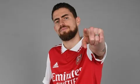 Arsenal thiếu kinh nghiệm, Jorginho thiếu Premier League