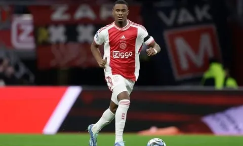 Arsenal tiến sát thủ quân trẻ nhất lịch sử Ajax