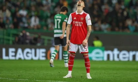 Arsenal và vết gợn sau trận hòa như thua