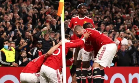Arsene Wenger khen ngợi Fred và 3 ngôi sao của Quỷ đỏ