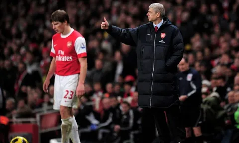 Arshavin mang đến tin vui cho hàng công Arsenal