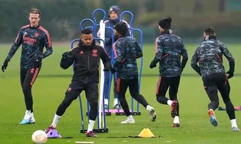Arteta làm dấy lên sự băn khoăn về Jesus