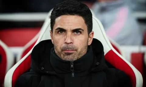 Arteta mắc sai lầm?