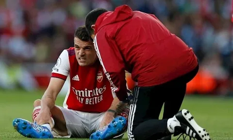Arteta xác nhận, Xhaka có thể tránh khỏi cuộc phẫu thuật đầu gối