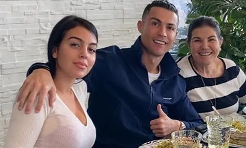 Mẹ Ronaldo phản đối con trai cưới Georgina Rodriguez