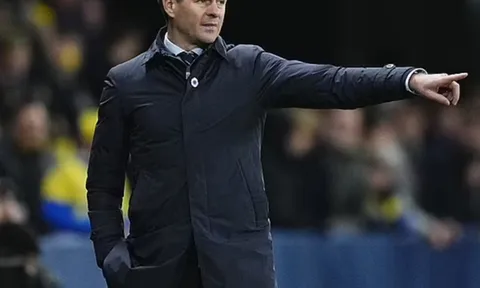Aston Villa nhắm huyền thoại Liverpool cho vị trí HLV trưởng
