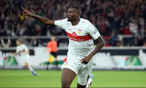 Atletico tham gia cuộc đua chiêu mộ sát thủ Bundesliga