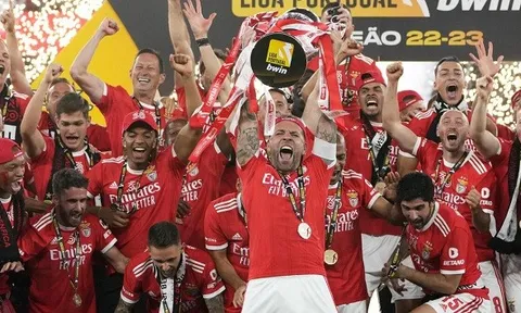 "Đại bàng" Benfica: Sẵn sàng tung cánh trên trời Âu