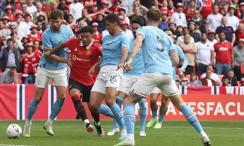 Đối tác ra mức giá kỷ lục hỏi mua Jadon Sancho