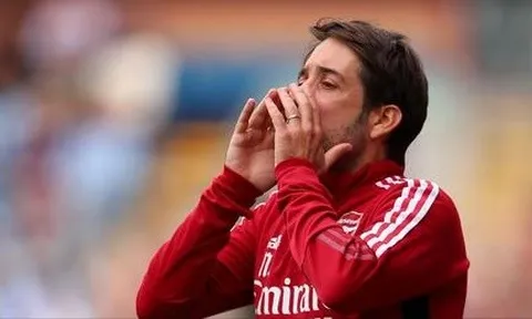 Bản hợp đồng giúp Arsenal dẫn đầu EPL ở pha bóng cố định