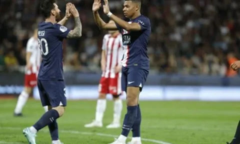 "Bàn thắng phi thường của Messi - Mbappe"