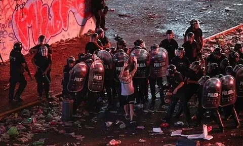 Bạo lực trong bóng đá Argentina
