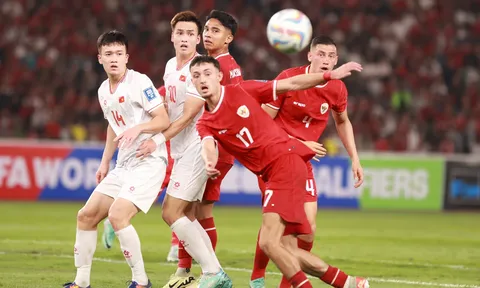 Báo Trung Quốc: "Tuyển Việt Nam không tung nổi cú sút trúng đích về phía Indonesia"