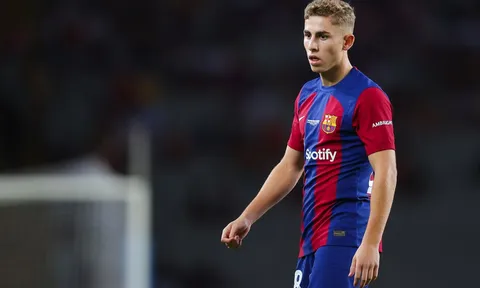 Barca hoàn tất 1 chữ ký, điều khoản giải phóng 400 triệu