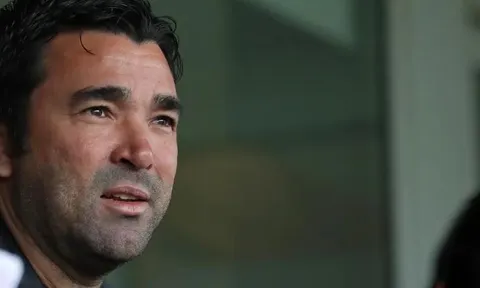 Barca thảm bại, Deco lên tiếng về tương lai của Xavi
